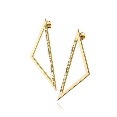Christian jewelry - The Mighty Earrings, trekantiga statement örhängen i guld på vit bakgrund